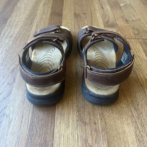 Clarks Men's Hapsford Creek Sandals Brown‎ Tumbled Leather Sz 10.5 Outdoor Beach - Picture 9 of 13